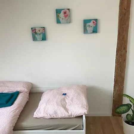Zentrum, Helle Und Ruhige Moeblierte Dg-wohnung Zwischen Steintor Und Uni